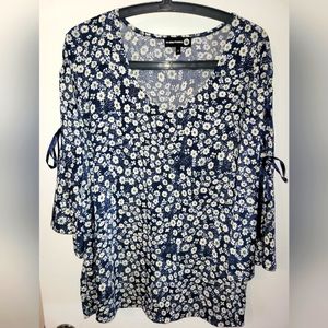 Claire France blouse 2x